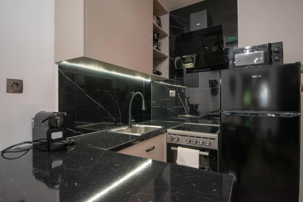 Antigonidon Loft Appartement Thessaloniki Buitenkant foto